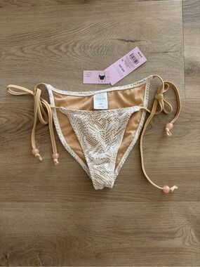 wild fable Beige and White Crochet Tie-Side Bikini Bottoms